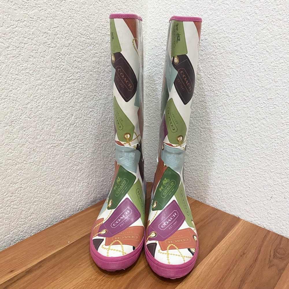 COACH F2460 Pammie Hang Tags Printed Colorful Fun Rain Boots Rubber Size 9B - Picture 5 of 16